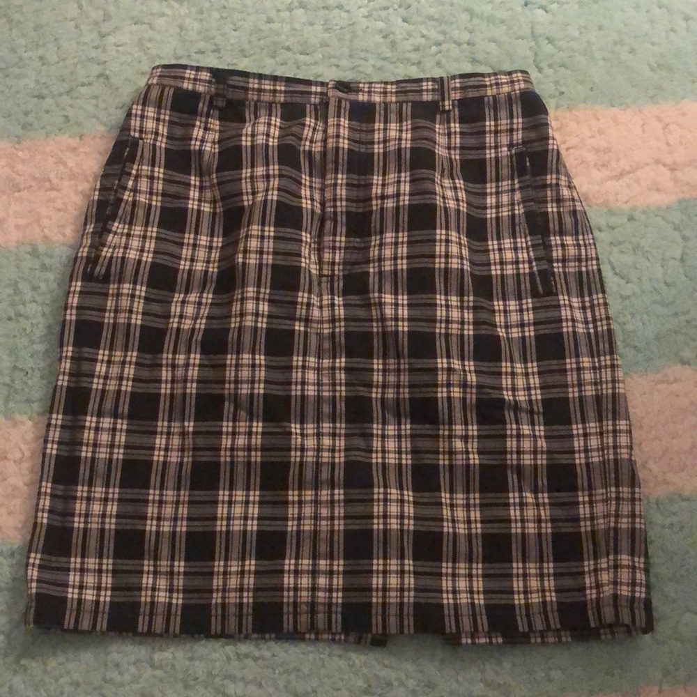 plaid skirt
